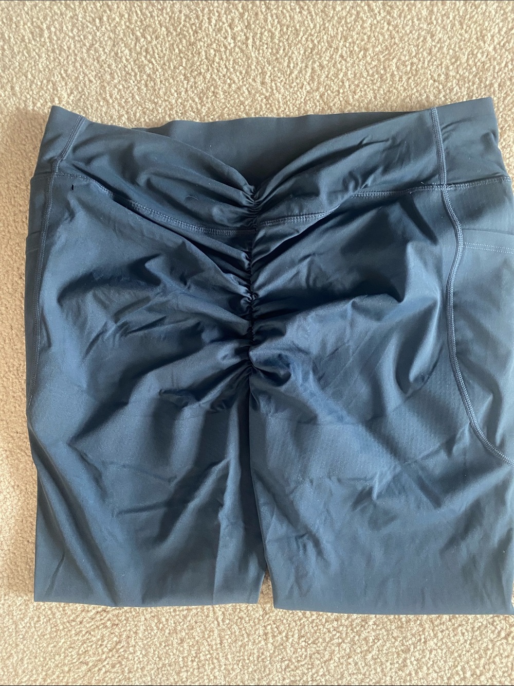 1X. 7/8 HALARA TUMMY CONTROL BUTT LIFTING RUCHED SHAPING LEGGINGS
(DEFECT) - Picture 8 of 12